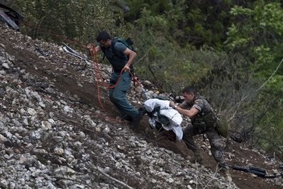 Chùm tin vắn qua ảnh  - 2