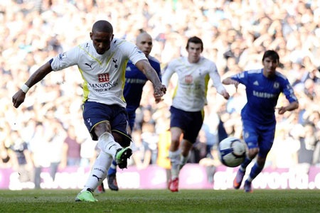 Chelsea gục ngã trước Tottenham, cuộc đua “nóng” trở lại - 2 Chelsea gục ngã trước Tottenham, cuộc đua “nóng” trở lại - 2