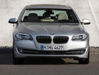 BMW 528i phiên bản 2011 rẻ hơn, mạnh mẽ hơn - 1 BMW 528i phiên bản 2011 rẻ hơn, mạnh mẽ hơn - 1