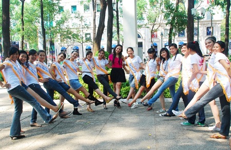 “Điểm mặt” thí sinh Duyên dáng Ngoại thương 2010  - 13