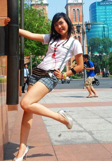 “Điểm mặt” thí sinh Duyên dáng Ngoại thương 2010  - 3