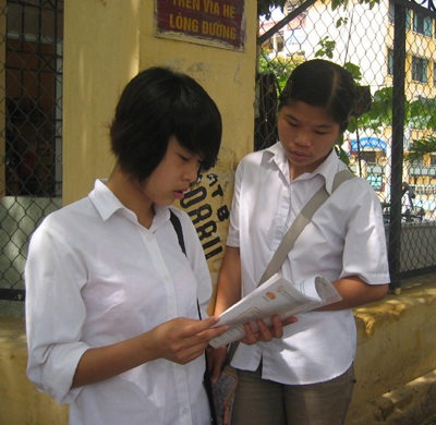 Hà Nội: Dồn dập chuẩn bị thi thử tốt nghiệp THPT - 1