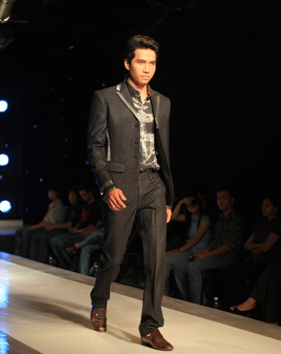 Hương Giang, Thanh Hằng… mừng sinh nhật NTK Tiến Lợi  - 15