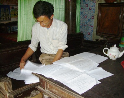 Xã “phủi tay” sau sai phạm, dân “mỏi cổ” chờ tiền  - 1