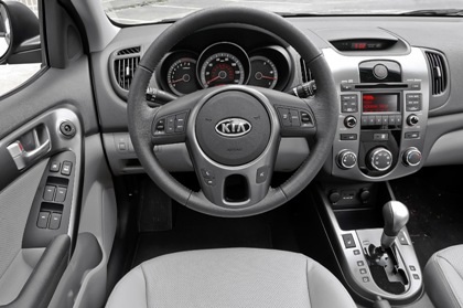 Kia Forte lọt danh sách xe an toàn nhất - 5 Kia Forte lọt danh sách xe an toàn nhất - 5