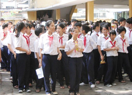 2010: Thêm 14 trường THPT công lập và tư thục tại TPHCM - 1