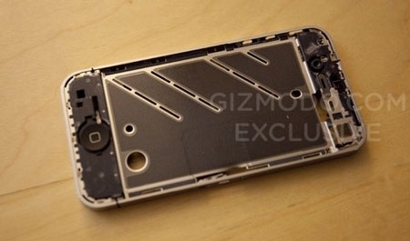 “Mổ xẻ” iPhone thế hệ mới của Apple - 15