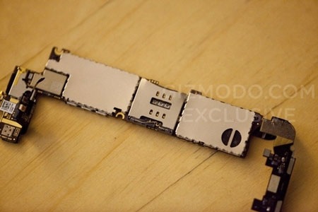 “Mổ xẻ” iPhone thế hệ mới của Apple - 17