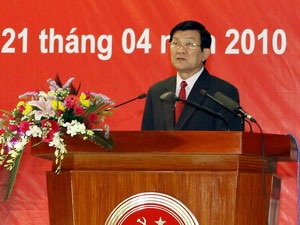 Míttinh kỷ niệm 140 năm ngày sinh V.I. Lenin - 1 Míttinh kỷ niệm 140 năm ngày sinh V.I. Lenin - 1