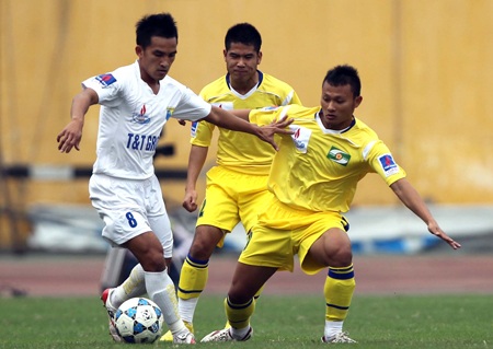 Thầy trò Kiatisuk gặp khó trên “Ải” Chi Lăng  - 2