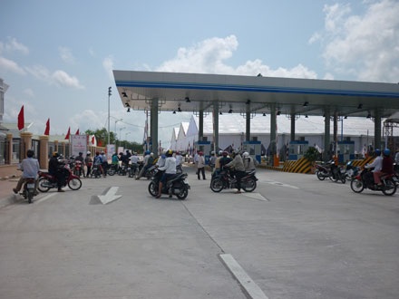 Háo hức chờ khánh thành cầu Cần Thơ - 2 Háo hức chờ khánh thành cầu Cần Thơ - 2