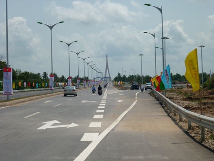 Háo hức chờ khánh thành cầu Cần Thơ - 1 Háo hức chờ khánh thành cầu Cần Thơ - 1
