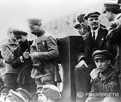Cuộc đời Lenin qua ảnh - 8 Cuộc đời Lenin qua ảnh - 8
