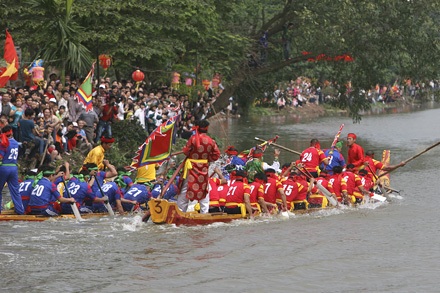 Khéo léo, quyết liệt chống chèo ở làng Đăm - 9 Khéo léo, quyết liệt chống chèo ở làng Đăm - 9