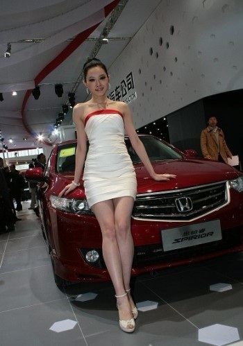 Rộn ràng mẫu nữ Triển lãm ô tô Bắc Kinh - 20