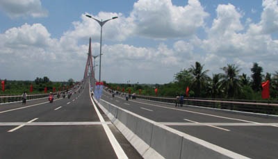 Chùm ảnh thông xe cầu Cần Thơ - 6 Chùm ảnh thông xe cầu Cần Thơ - 6