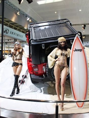 Nóng bỏng kiều nữ Jeep Wrangler - 5 Nóng bỏng kiều nữ Jeep Wrangler - 5