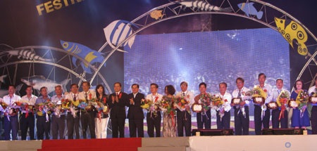 Tôn vinh những giá trị về ngành thủy sản - 1 Tôn vinh những giá trị về ngành thủy sản - 1