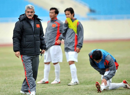 Ngoại binh nhập tịch không có tên trong ĐT Việt Nam - 1