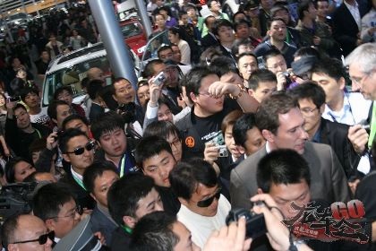 Jackie Chan “góp lửa” cho Triển lãm ô tô Bắc Kinh - 13 Jackie Chan “góp lửa” cho Triển lãm ô tô Bắc Kinh - 13