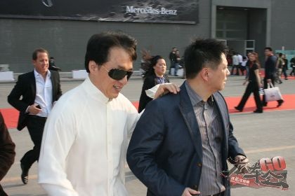 Jackie Chan “góp lửa” cho Triển lãm ô tô Bắc Kinh - 15 Jackie Chan “góp lửa” cho Triển lãm ô tô Bắc Kinh - 15