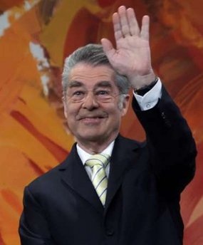 Chùm tin vắn qua ảnh  - 5