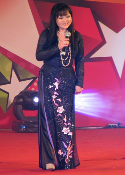 Gần 20 “sao” ca nhạc hát mừng khánh thành cầu Cần Thơ  - 8