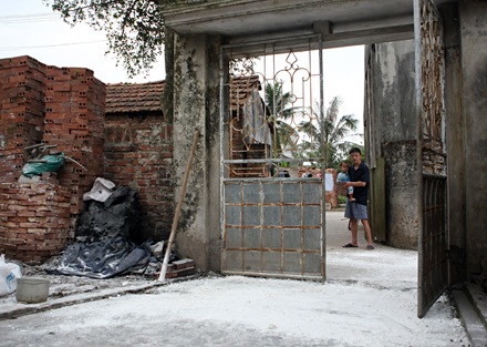 Nỗi buồn “tai xanh” - 10