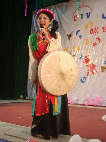 Lê Thị Ngọc Hân - Nữ sinh thanh lịch nhất trường Truyền hình - 9 Lê Thị Ngọc Hân - Nữ sinh thanh lịch nhất trường Truyền hình - 9