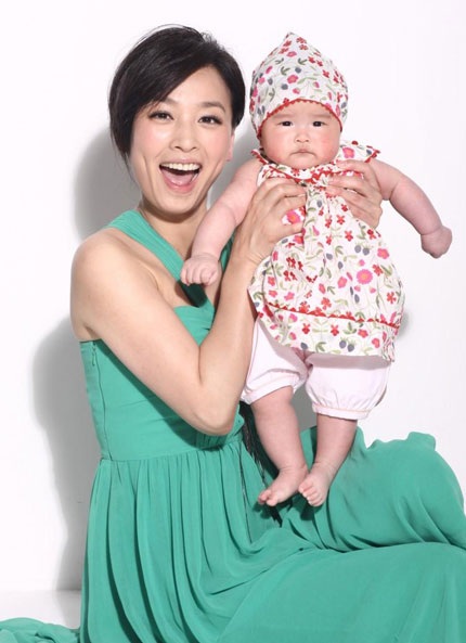 Trương Đình “khoe” con gái cưng - 4