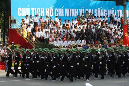 Ảnh diễu binh, diễu hành kỷ niệm ngày 30/4 - 15 Ảnh diễu binh, diễu hành kỷ niệm ngày 30/4 - 15