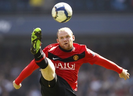 Rooney hồi phục chấn thương đầy bất ngờ - 1