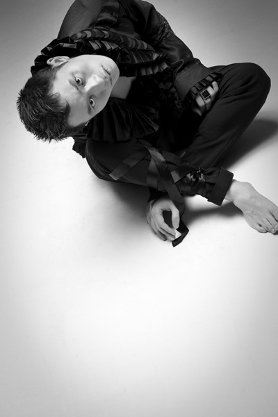 Tùng Dương lại… “gây sốc”! - 5