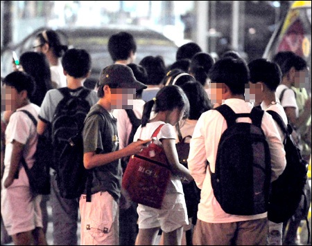 Hàn Quốc tìm thuốc chữa cho cơn sốt học thêm - 2 Hàn Quốc tìm thuốc chữa cho cơn sốt học thêm - 2