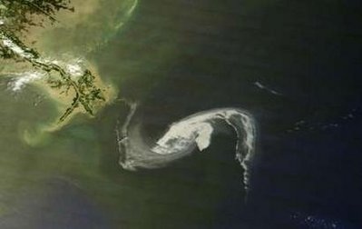 Dàn khoan dầu thứ hai bị lật úp ngoài khơi Louisiana - 1 Dàn khoan dầu thứ hai bị lật úp ngoài khơi Louisiana - 1