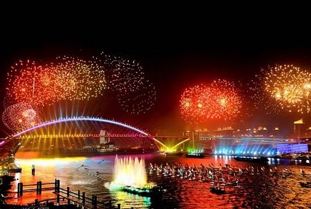 Hoành tráng lễ khai mạc Triển lãm Thế giới tại Thượng Hải  - 18