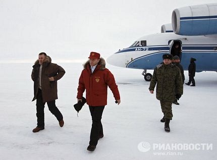Thủ tướng Putin tham gia nghiên cứu gấu Bắc Cực - 1 Thủ tướng Putin tham gia nghiên cứu gấu Bắc Cực - 1