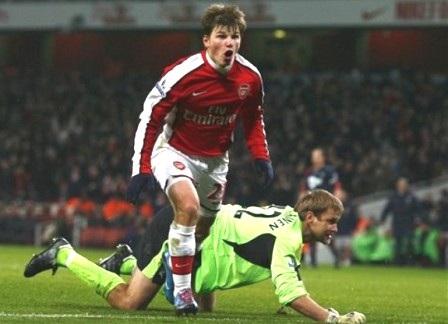 Arshavin tuyên bố rời Arsenal để đầu quân cho Barca - 1 Arshavin tuyên bố rời Arsenal để đầu quân cho Barca - 1