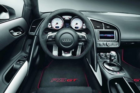 Audi R8 GT - Nhẹ và mạnh mẽ - 13 Audi R8 GT - Nhẹ và mạnh mẽ - 13