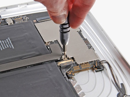 Khám phá “nội tạng” iPad 3G - 13