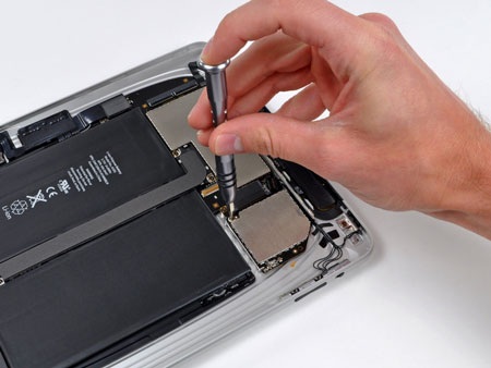 Khám phá “nội tạng” iPad 3G - 8