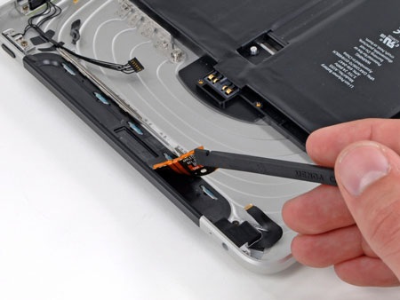 Khám phá “nội tạng” iPad 3G - 17