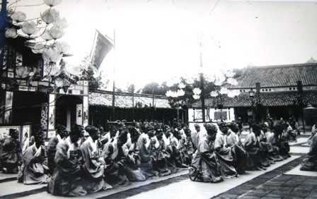 Hoàng cung nhà Nguyễn qua những bức ảnh chưa từng công bố - 2 Hoàng cung nhà Nguyễn qua những bức ảnh chưa từng công bố - 2