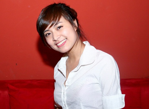 Hoàng Thùy Linh: Chưa từng nói chuyện bạn trai trên báo - 1 Hoàng Thùy Linh: Chưa từng nói chuyện bạn trai trên báo - 1