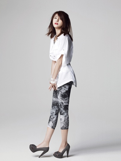 Ha Ji Won điệu đà với thời trang Compagna - 15 Ha Ji Won điệu đà với thời trang Compagna - 15