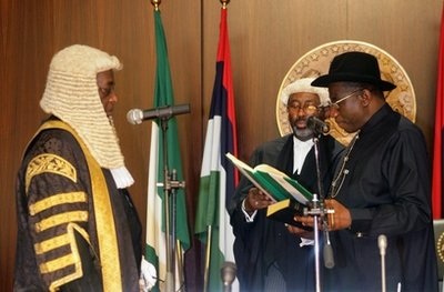 Nigeria có tổng thống mới - 1 Nigeria có tổng thống mới - 1