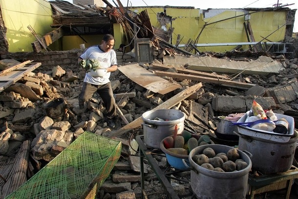 Chùm tin vắn qua ảnh - 4