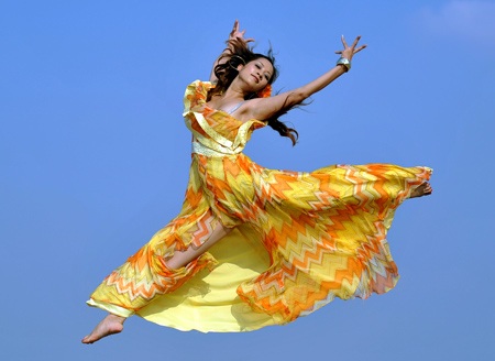 Nữ hoàng dance sport Khánh Thi mở trường dạy khiêu vũ - 2 Nữ hoàng dance sport Khánh Thi mở trường dạy khiêu vũ - 2