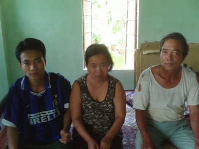 Nghị lực phi thường của đứa con người đàn bà điên - 1