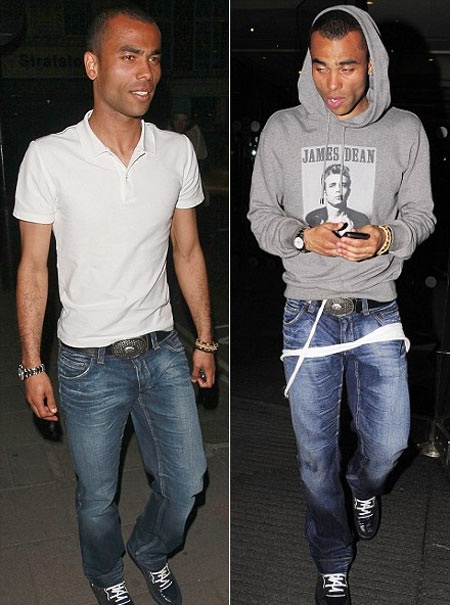 Cầu thủ Chelsea nhậu xuyên đêm mừng chiến thắng - 13